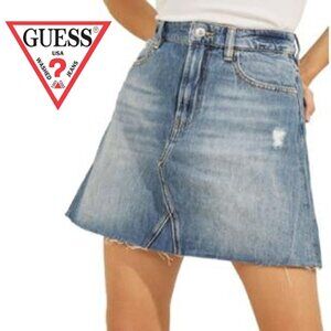 🎩🗝️ NWT $89 Guess Syria Womens Raw Hem Distressed Mini Skirt